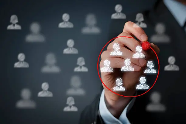 Analyse données démographiques cibler prospects